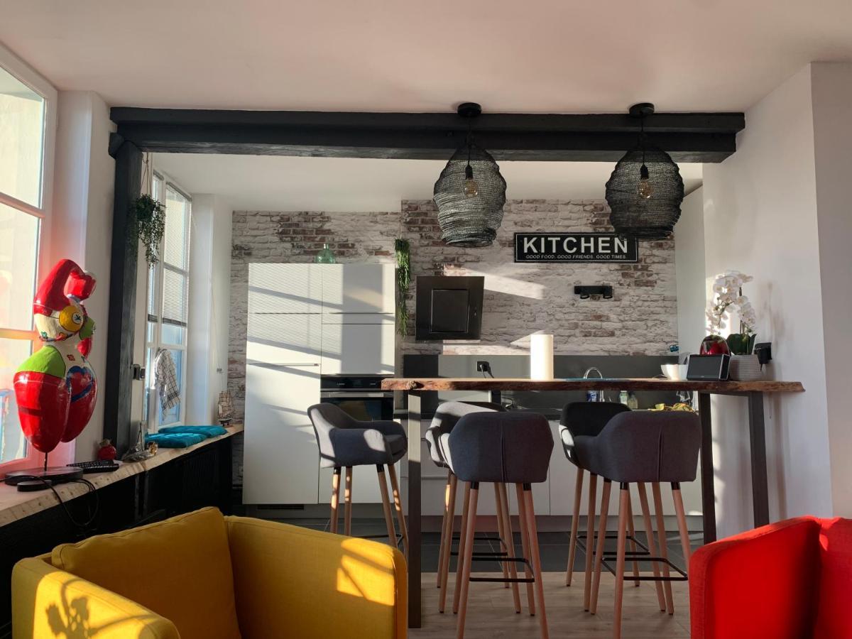 Ferienwohnung La Loge Des Artistes Honfleur Exterior foto