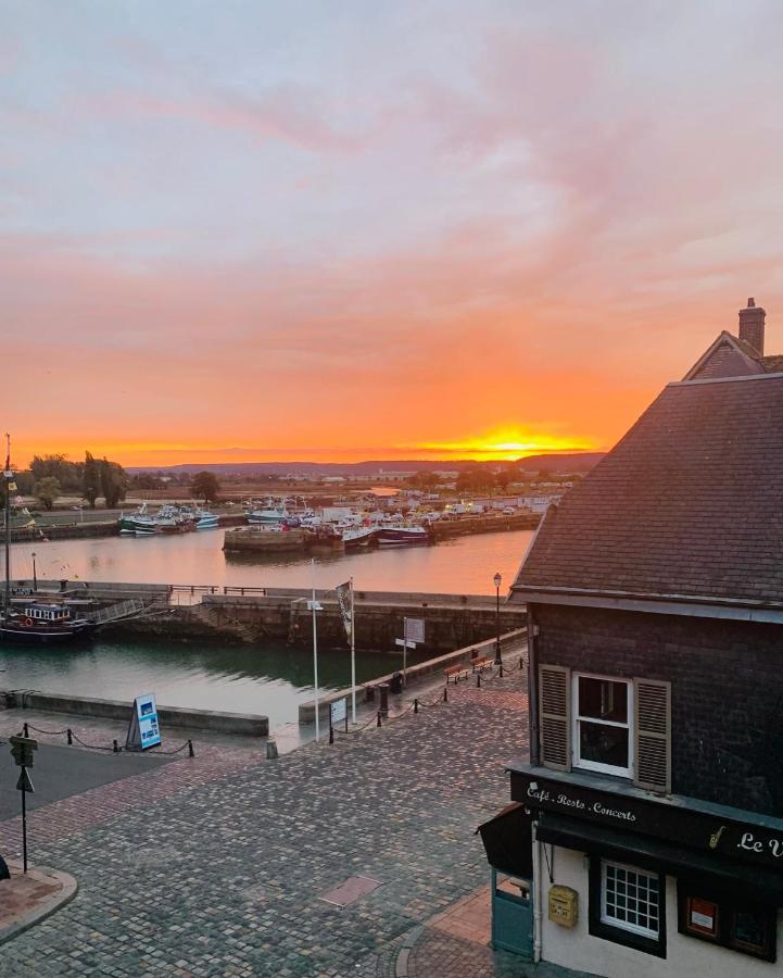 Ferienwohnung La Loge Des Artistes Honfleur Exterior foto