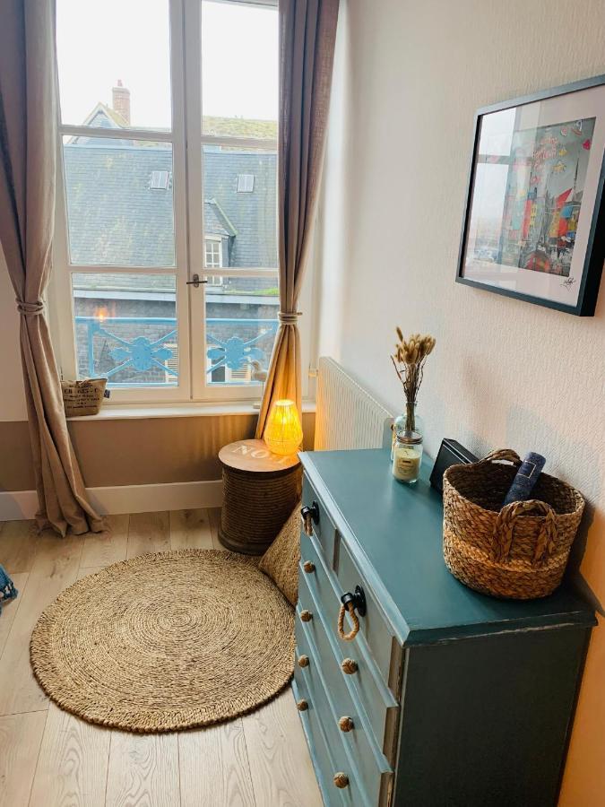 Ferienwohnung La Loge Des Artistes Honfleur Exterior foto