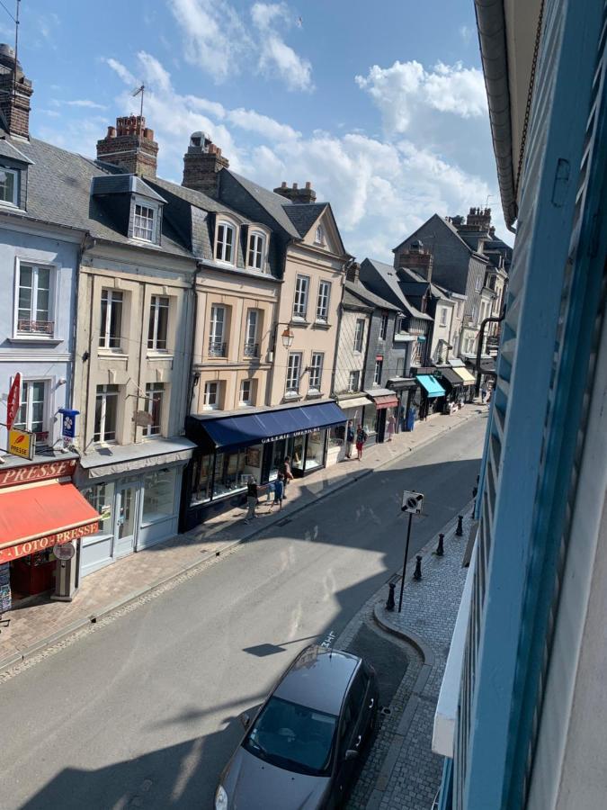 Ferienwohnung La Loge Des Artistes Honfleur Exterior foto